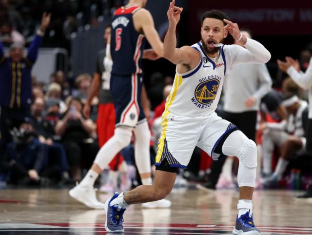 b体育下载-库里状态回暖收割41分 球迷嘲讽激励出最好格林