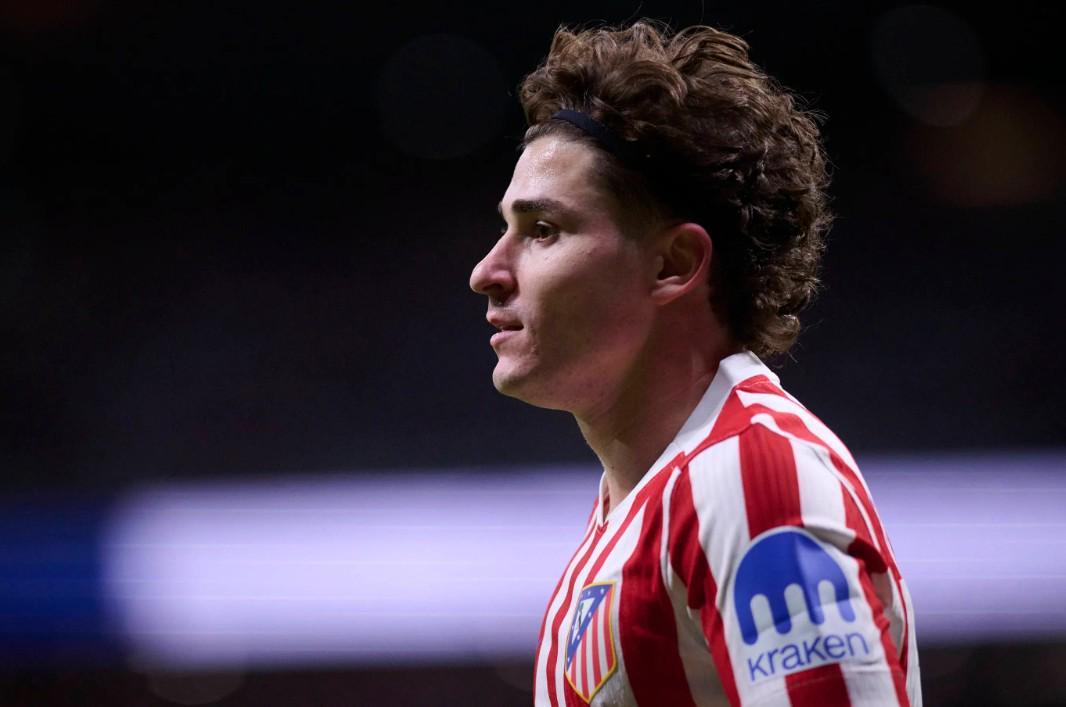 b体育-世体：小蜘蛛并非西蒙尼的铁打主力，两人的化学反应并不出色