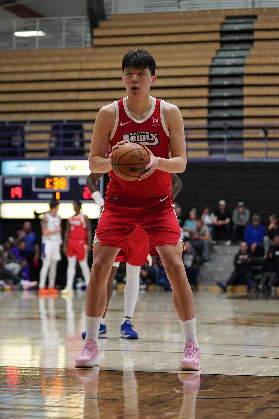 媒体人：杨瀚森表现和对方防守关系不大 纯粹自己打得不好还得练